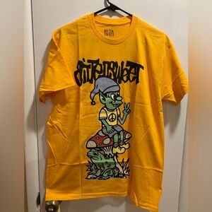 Bittersweet Shirt Medium NEW Peace Elf Shirt